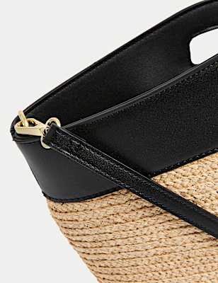 Straw Shoulder Bag