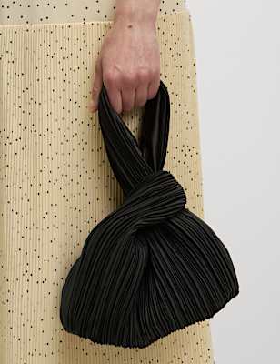 Plisse Grab Bag