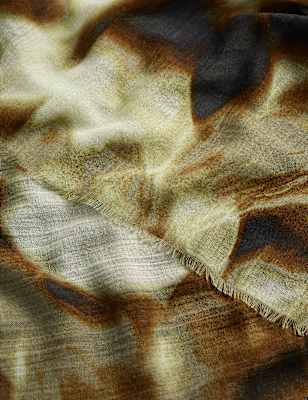 Printed Lightweight Scarf with Wool