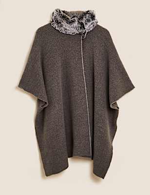 Knitted Faux Fur Collar Poncho