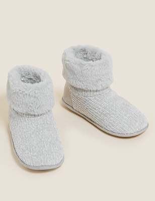 Chenille Slipper Boots with Freshfeet&trade;