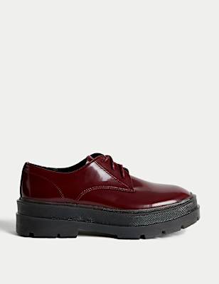 Chunky Lace-Up Flatform Brogues
