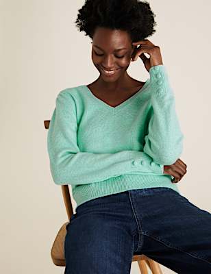 V-Neck Gathered Shoulder Jumper