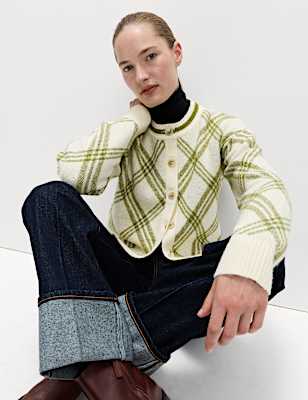 Checked Crew Neck Cardigan With Wool