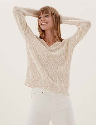 Textured V-Neck Jumper with Wool