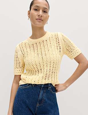 Cotton Rich Textured Knitted Top