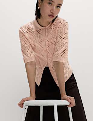 Cotton Rich Textured Collared Knitted Top