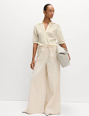 Cotton Rich Textured Collared Knitted Top