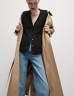 Air-Yarn V-Neck Knitted Waistcoat