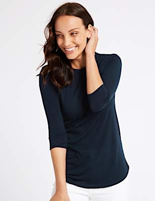 Round Neck 3/4 Sleeve Longline T-Shirt