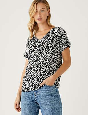 Linen Rich Printed V-Neck T-Shirt