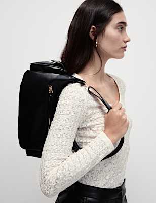 Textured Scoop Neck Top