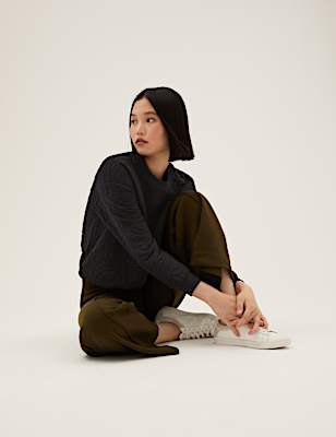 Quilted Long Sleeve Sweatshirt with Cotton
