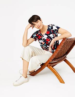 Floral Print Relaxed Fit T-Shirt