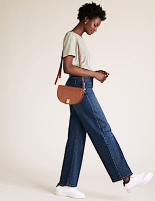 Relaxed Short Sleeve T-Shirt