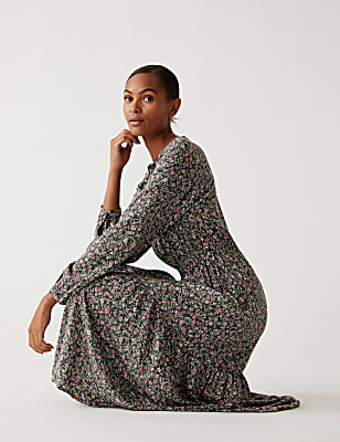 Floral V-Neck Midaxi Tiered Dress