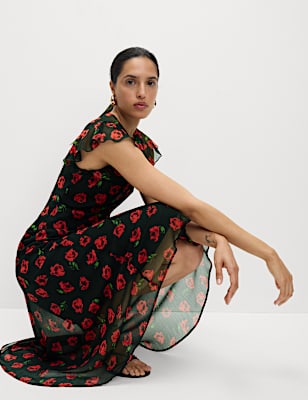 Printed Cowl Neck Midaxi Dress