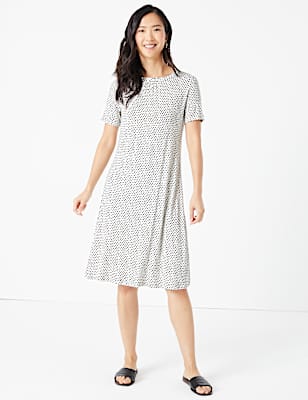 Jersey Printed Knee Length Swing Dress