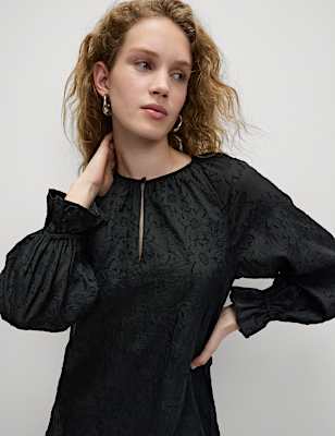 Floral Textured Mini Relaxed Shift Dress