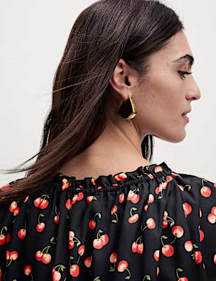 Printed Square Neck Puff Sleeve Blouse