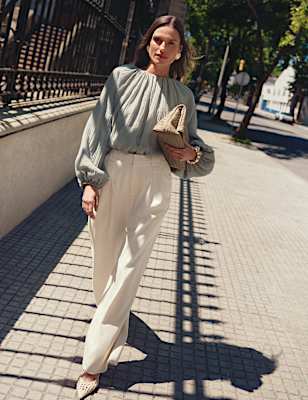 Lyocell Rich Textured Bubble Hem Blouse