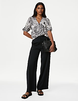 Printed V-Neck Puff Sleeve Blouse