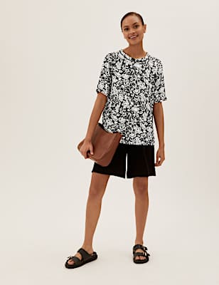 Floral Round Neck Short Sleeve Top