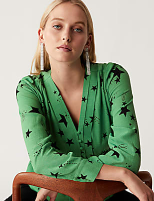 Star Print V-Neck Blouse