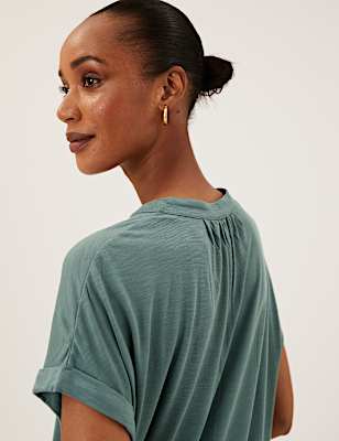 Jersey V-Neck Short Sleeve Popover Blouse