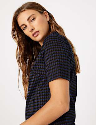 Checked Short Sleeve Top