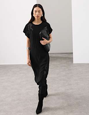 Lace Detail Midaxi Dress