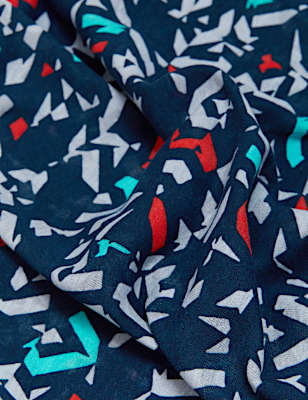 Lightweight Scoop Neck Relaxed T-Shirt