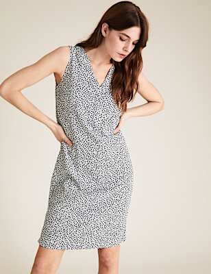 Linen Blend Leaf Print Shift Dress