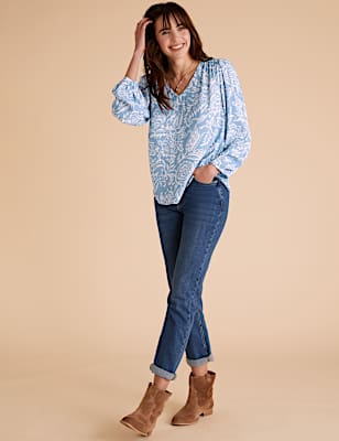 Floral V-Neck Long Sleeve Blouse