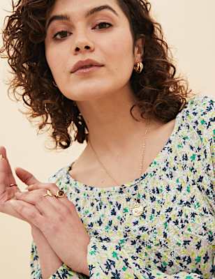 Floral Embroidered Blouse