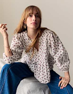 Pure Cotton Printed V-Neck Pintuck Blouse