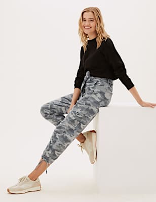 Tencel&trade; Rich Cargo Tapered Cropped Trousers