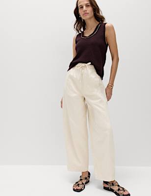 Pull On High Waisted Barrel Leg Jeans