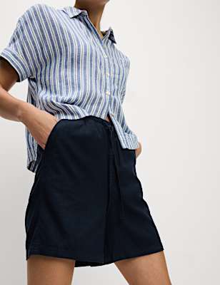 Linen Rich High Waisted Shorts