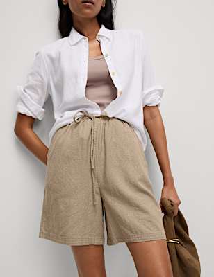 Linen Rich High Waisted Shorts
