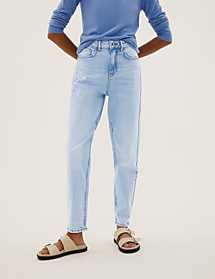 The Mom Jeans