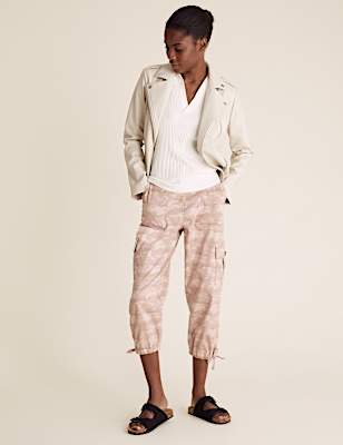 Tencel&trade; Rich Cargo Camo Cropped Trousers