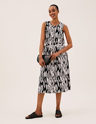 Jersey Animal Print Midi Waisted Dress