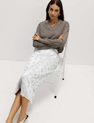 Floral Embellished Midi Pencil Skirt