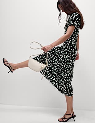 Floral Round Neck Midaxi Tea Dress