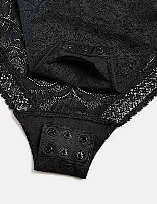Light Control Flexifit&trade; Lace Body