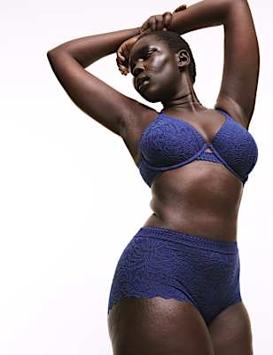 Flexifit&trade; Lace Wired Full Cup Bra A-E