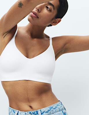 Flexifit™ Non Wired Full Cup Bra