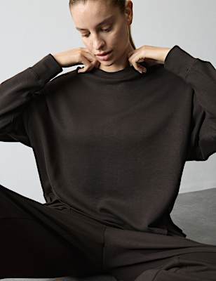 Scuba Lounge Sweatshirt