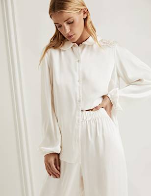 Satin & Lace Revere Pyjama Set